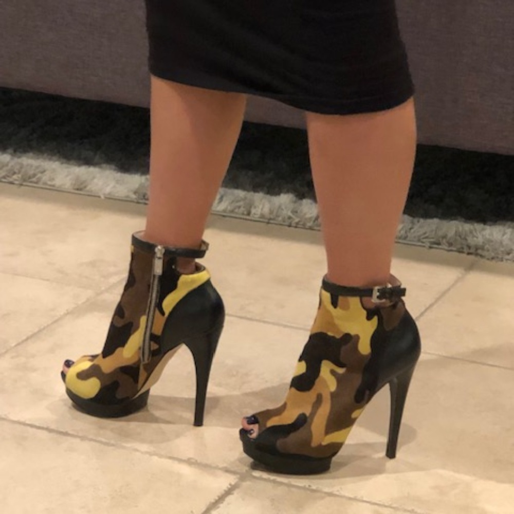Michael Kors Camouflage Lemon Booties
